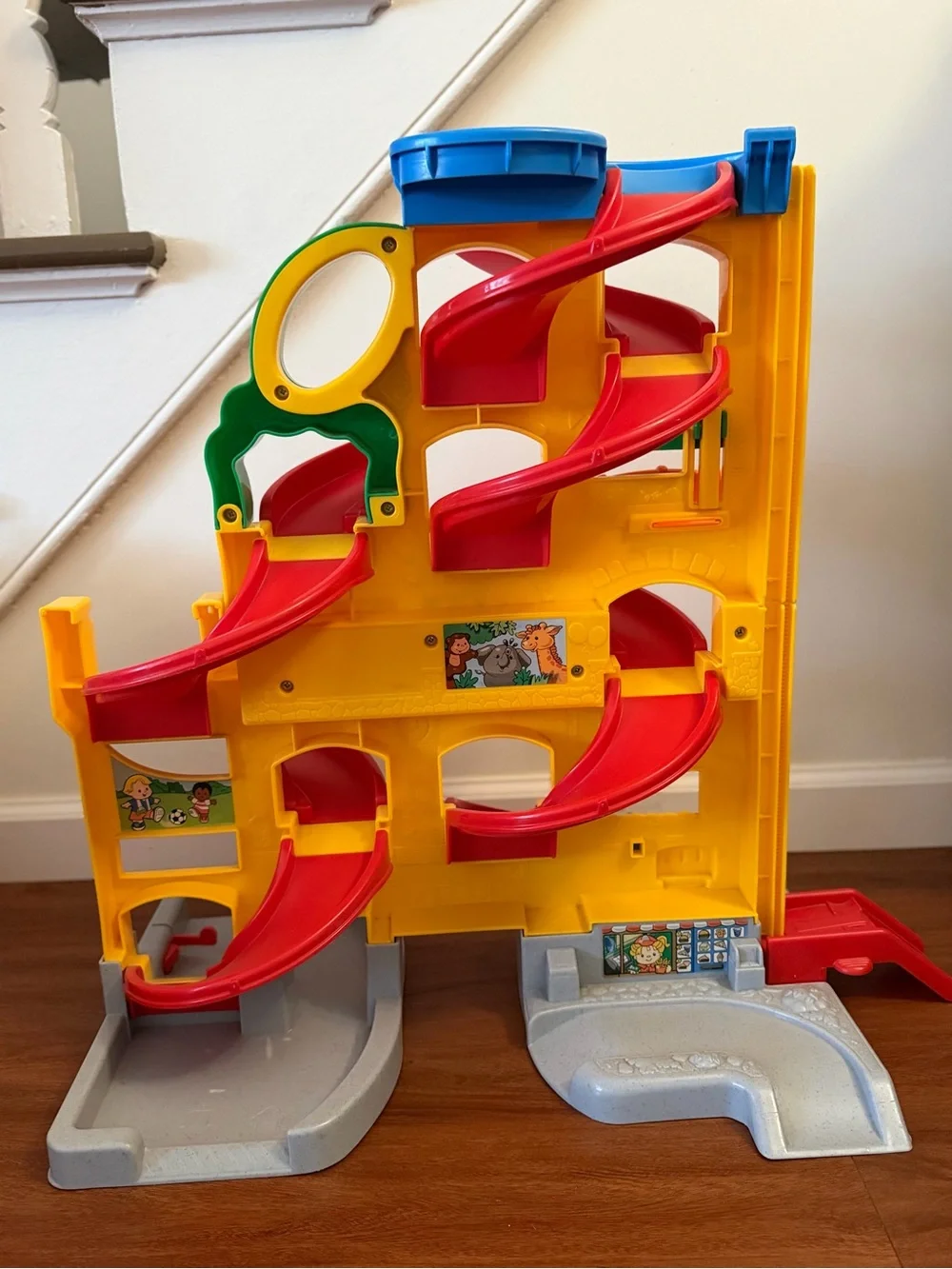 Fisher Price Little People Wheelies Stand 'n Play Rampway Garage Track 2009